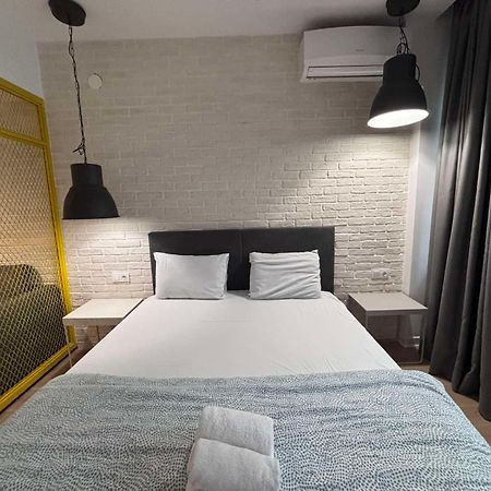 Nyma White Apartments, The Luxury Suites Thessaloniki Exterior photo