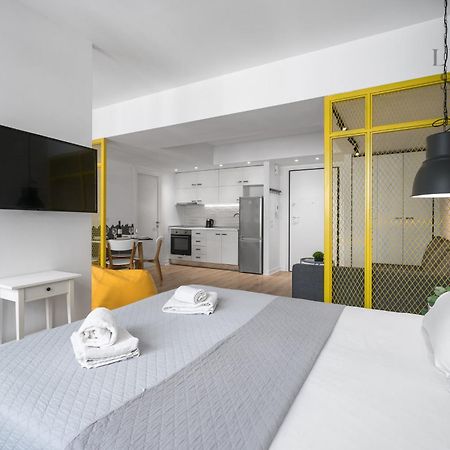 Nyma White Apartments, The Luxury Suites Thessaloniki Exterior photo
