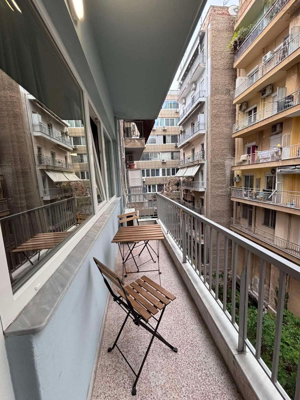 Nyma White Apartments, The Luxury Suites Thessaloniki Exterior photo